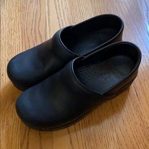 Black leather danskos